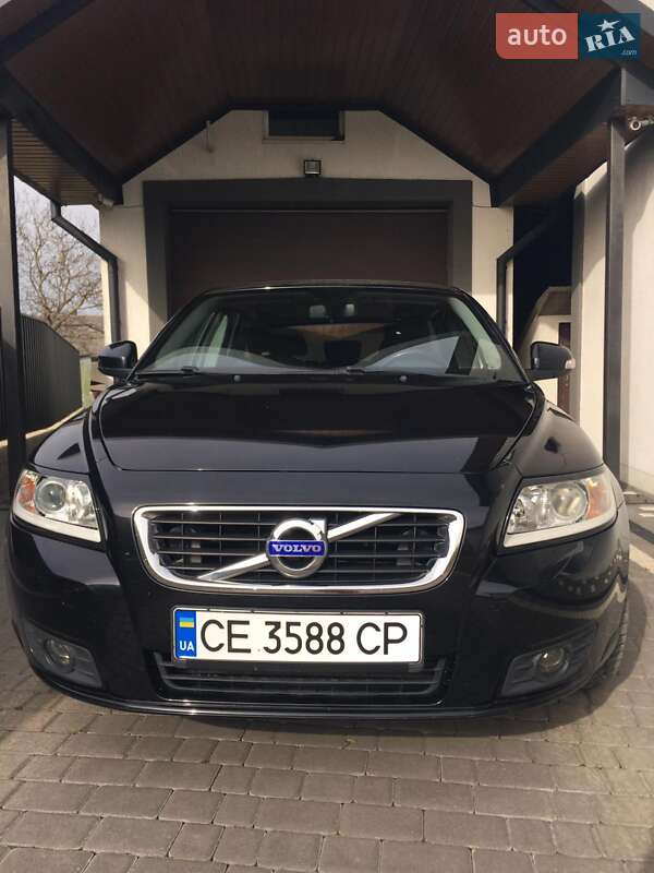 2011 volvo v50