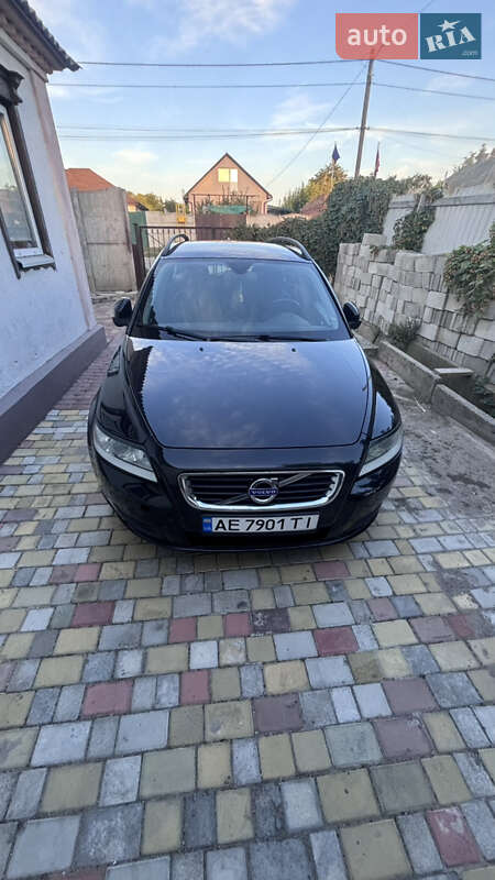 2011 volvo v50