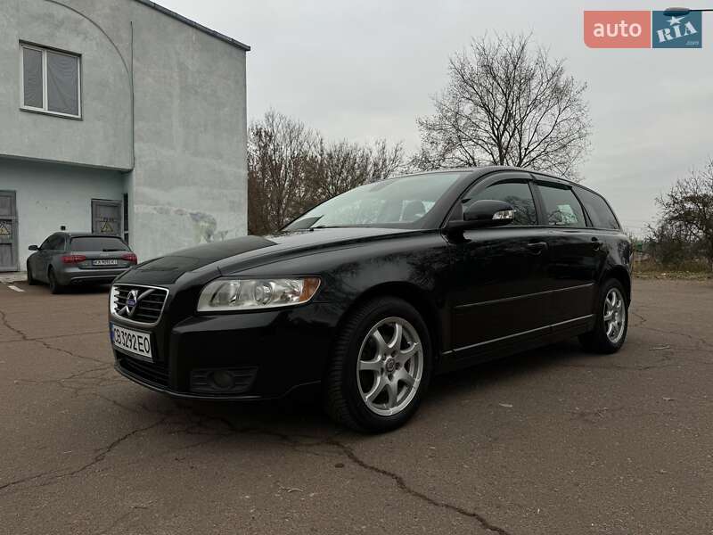 2011 volvo v50
