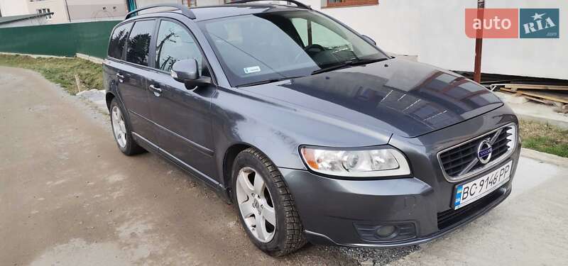 2011 volvo v50