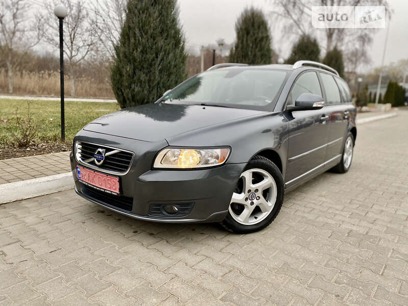 2011 volvo v50