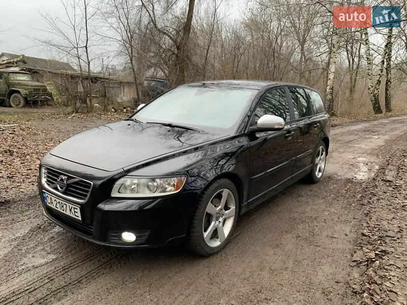 2011 volvo v50