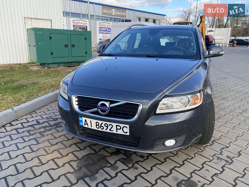 2011 volvo v50