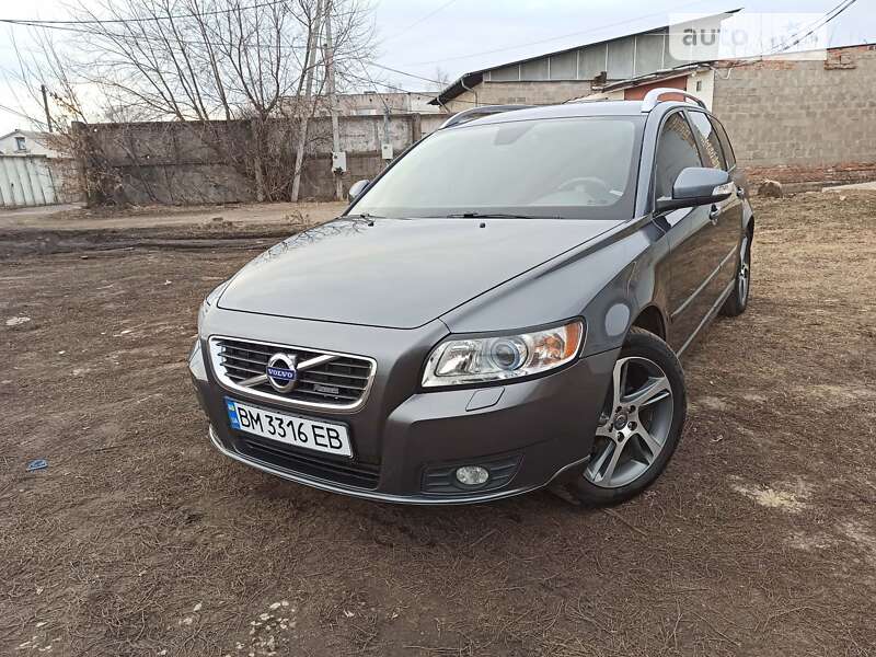 2011 volvo v50