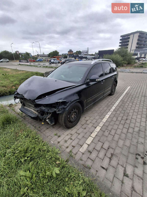2011 volvo v50