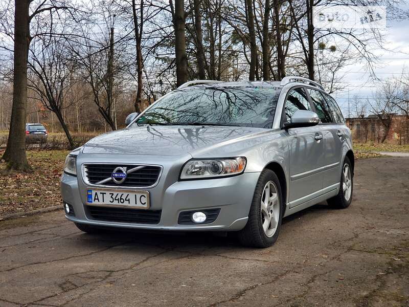 2011 volvo v50