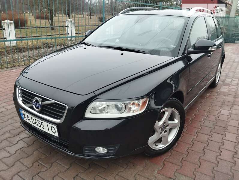 2011 volvo v50