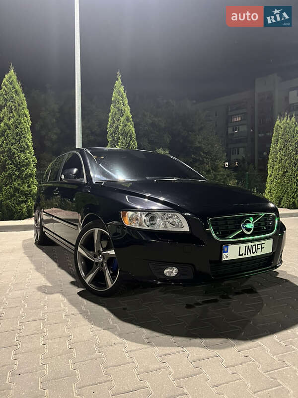 2011 volvo v50