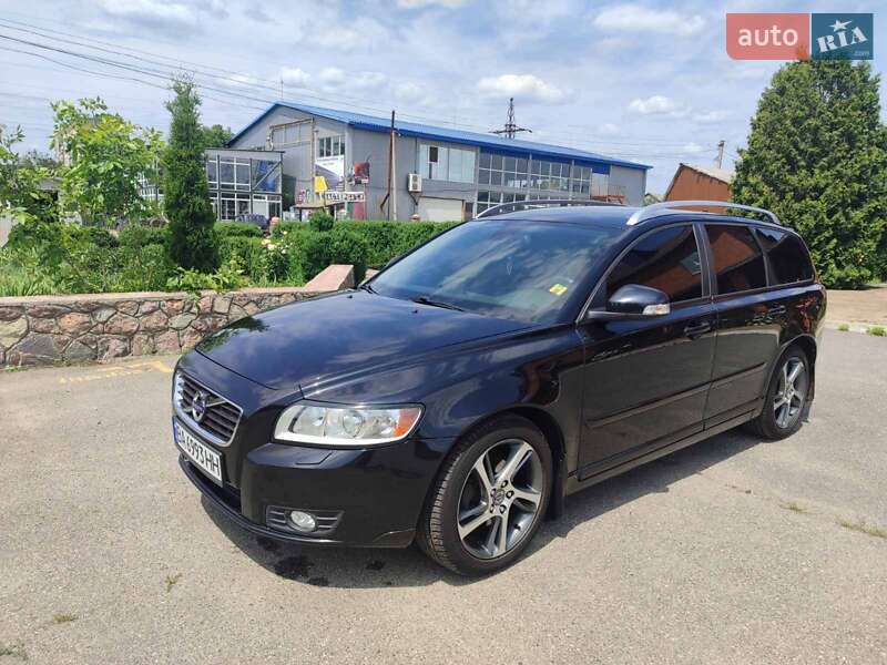 2011 volvo v50