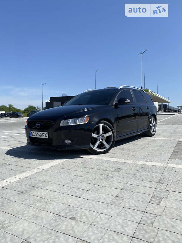 2011 volvo v50