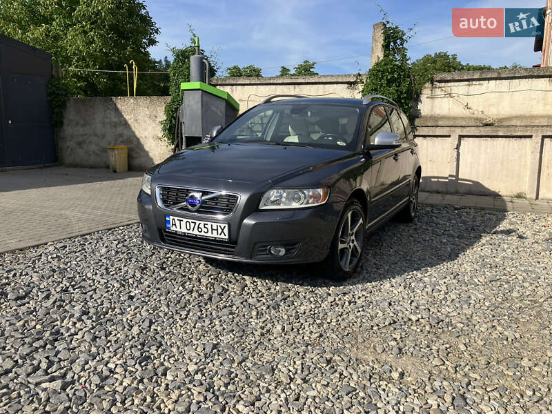 2012 volvo v50