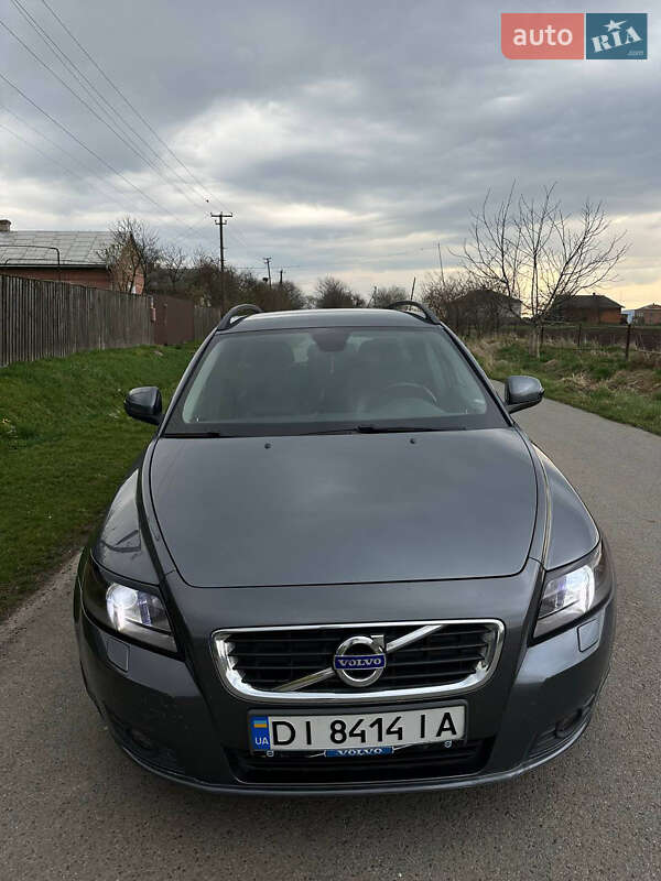 2012 volvo v50