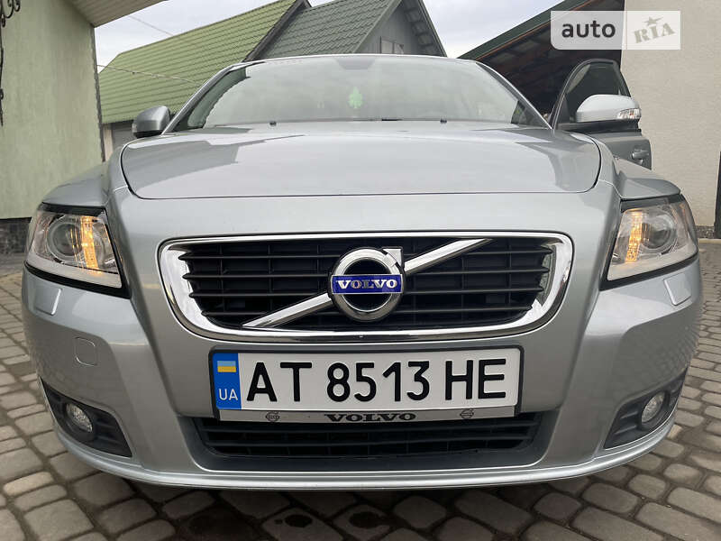 2012 volvo v50