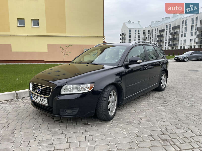 2012 volvo v50