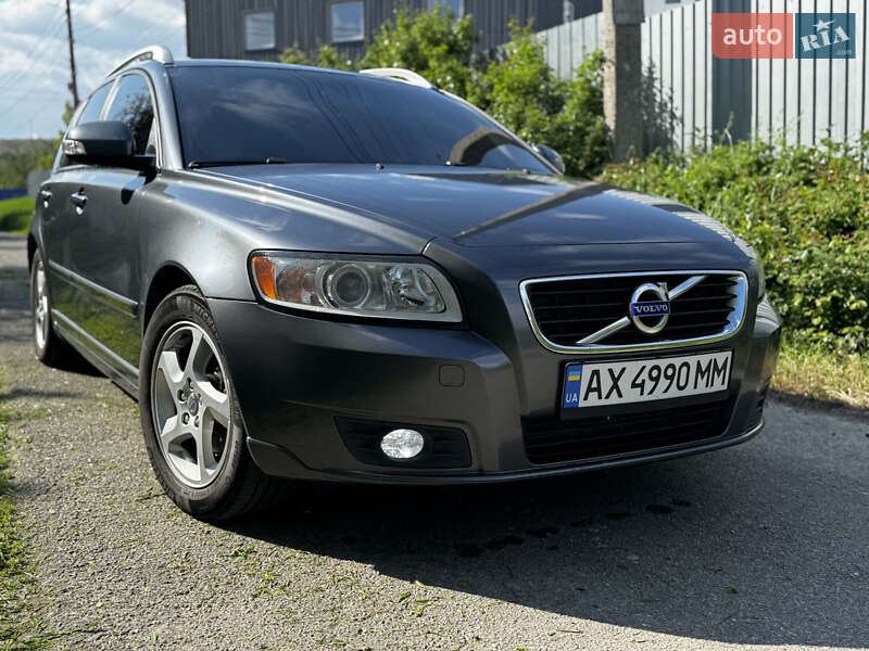 2012 volvo v50