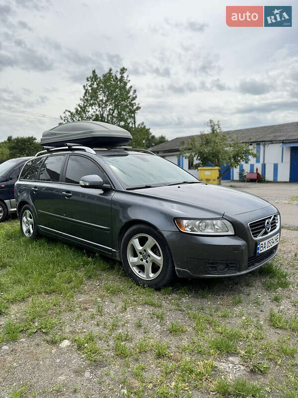 2012 volvo v50
