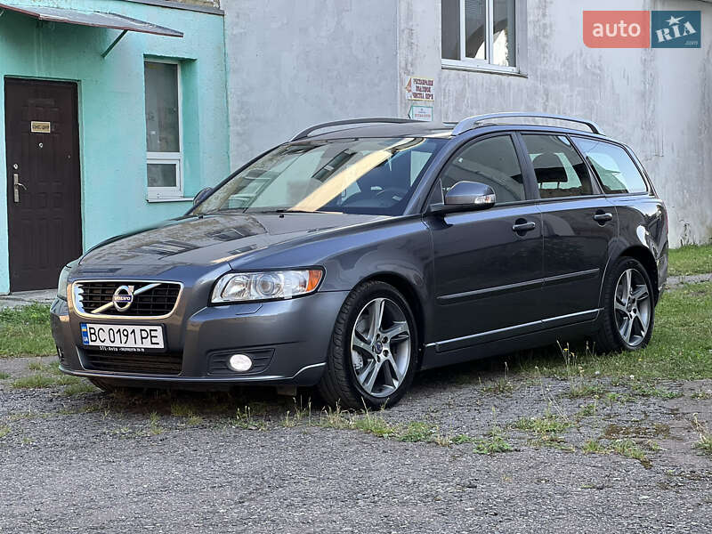 2012 volvo v50