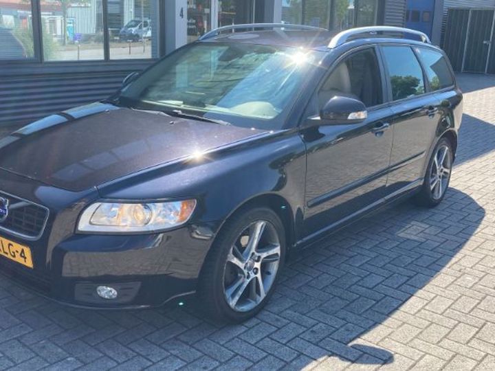 2012 volvo v50