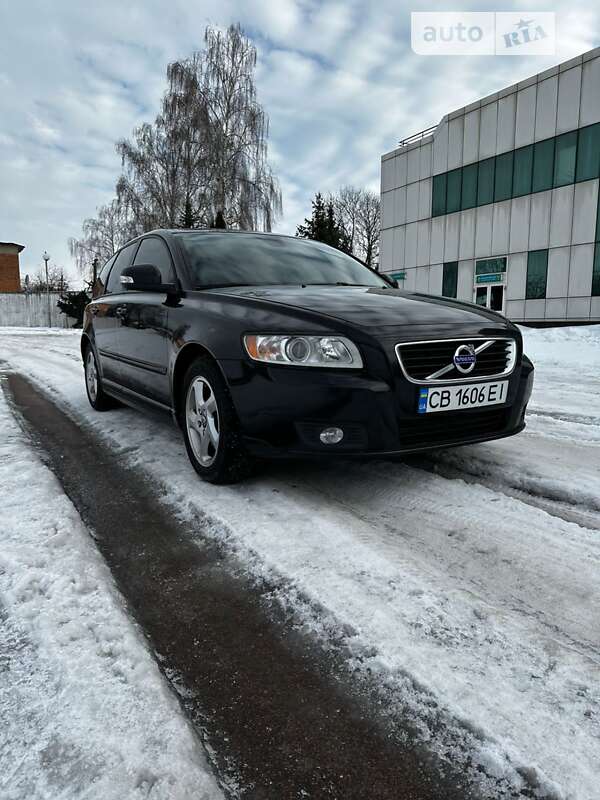 2012 volvo v50