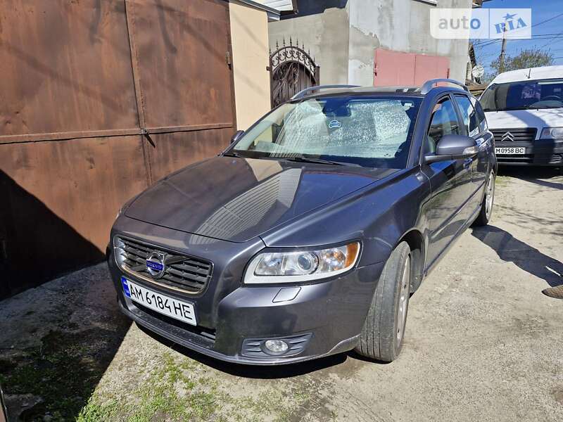 2012 volvo v50