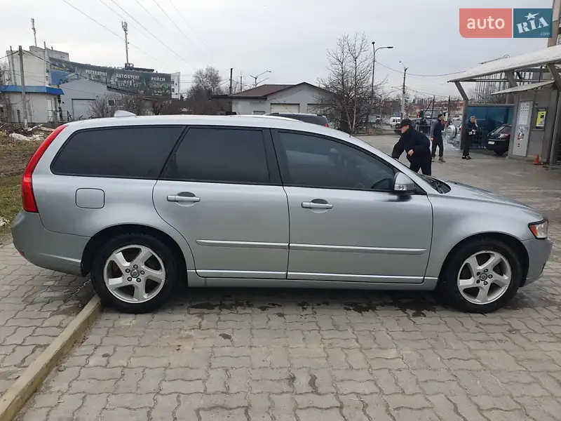 2012 volvo v50