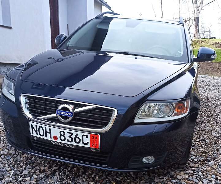 2012 volvo v50