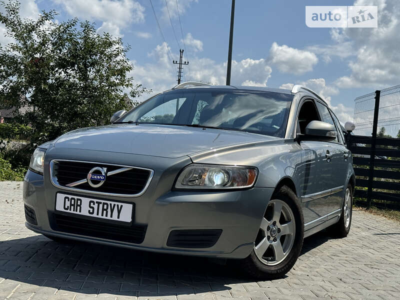 2012 volvo v50