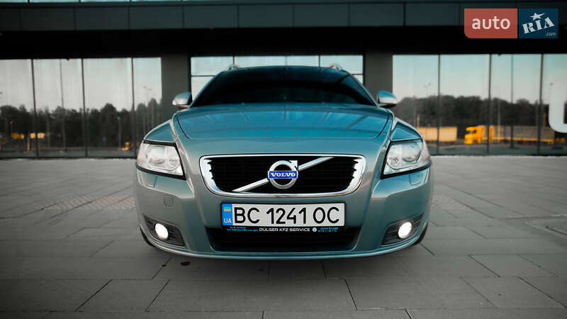 2012 volvo v50