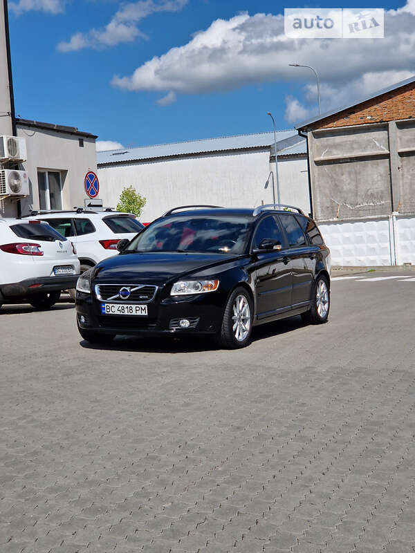 2012 volvo v50