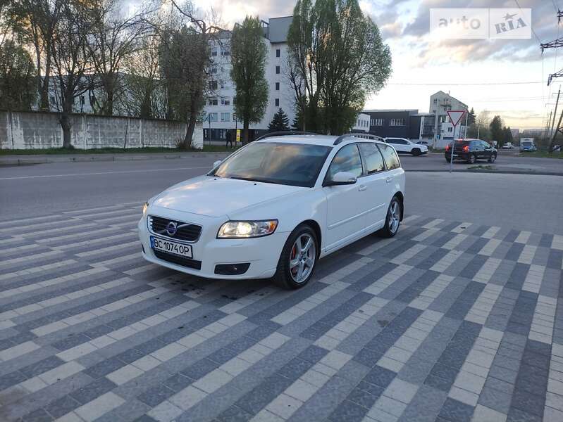 2008 volvo v50