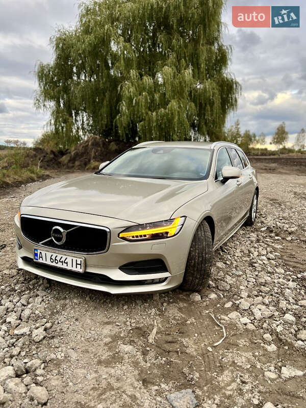 2018 volvo v90