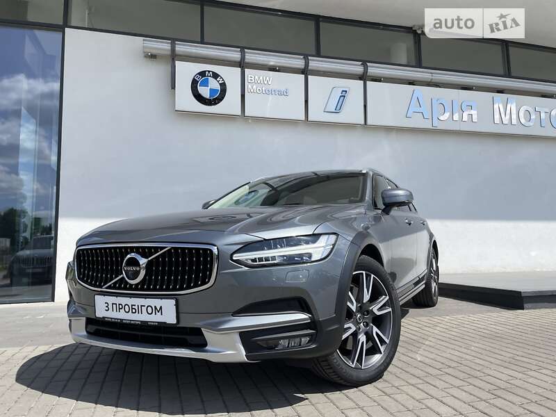 2019 volvo v90 cross country