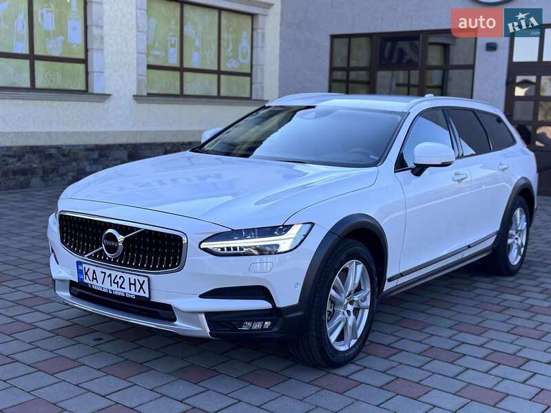 2017 volvo v90 cross country