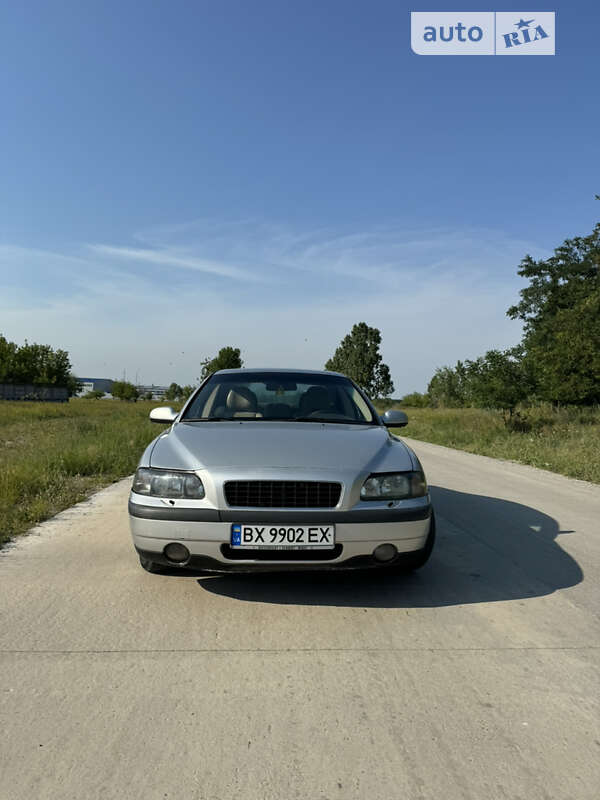 2001 volvo s60