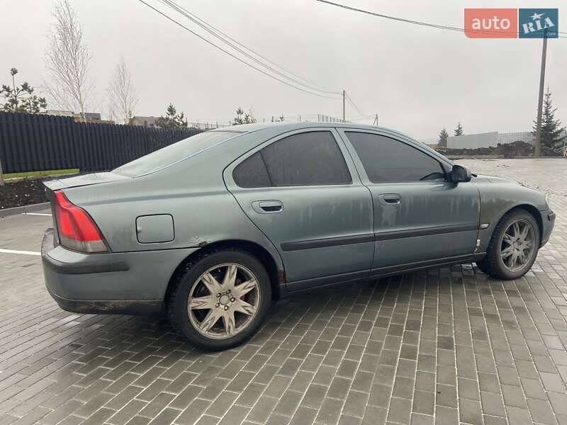 2001 volvo s60