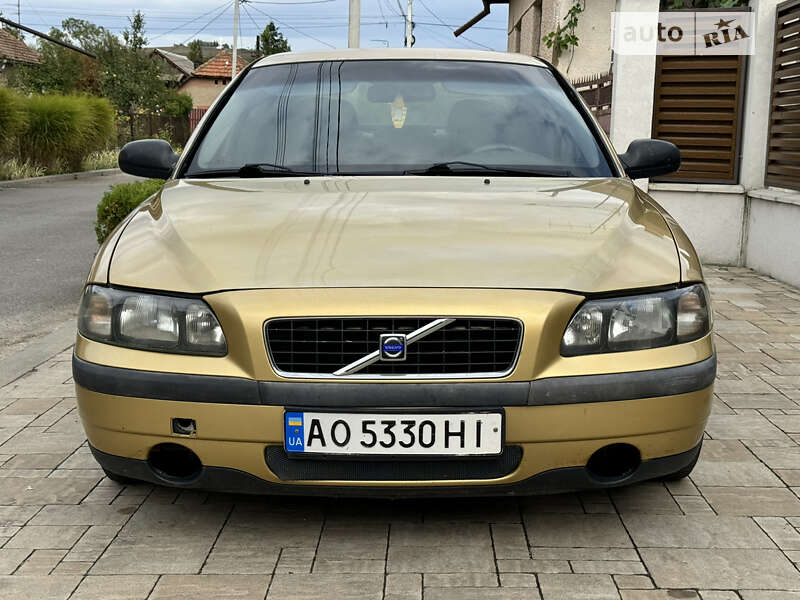 2001 volvo s60