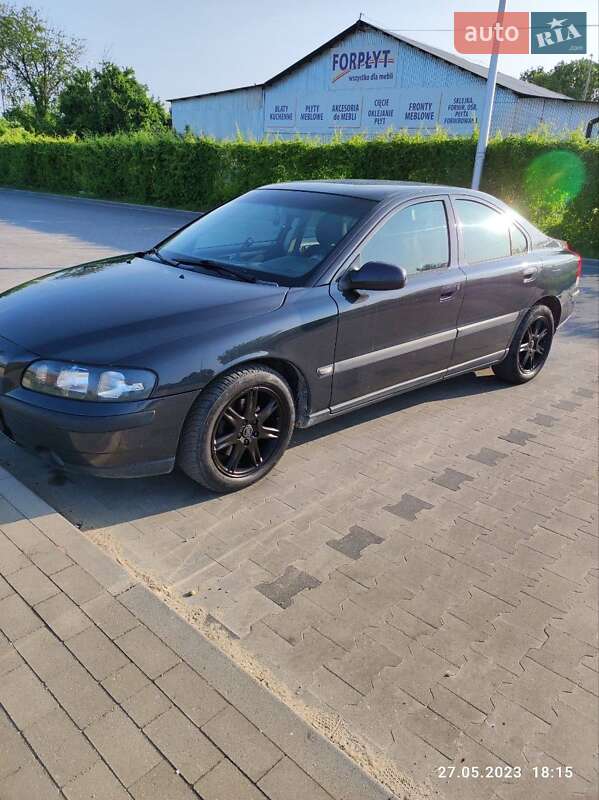2001 volvo s60