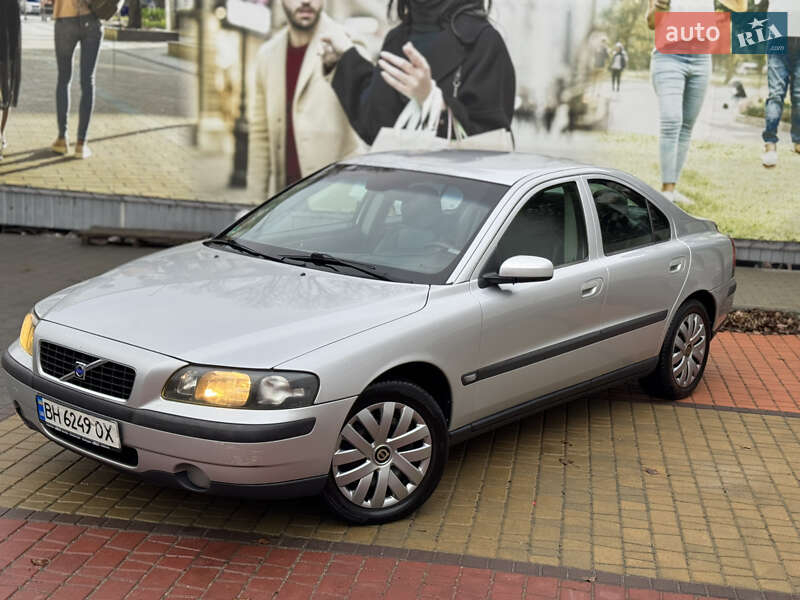 2003 volvo s60