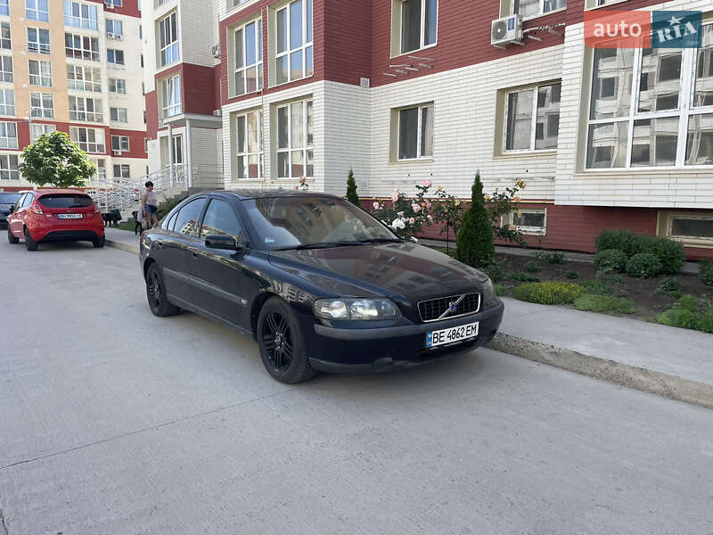 2004 volvo s60