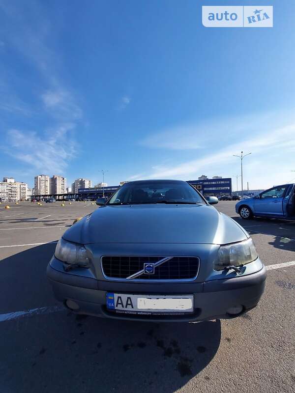 2001 volvo s60