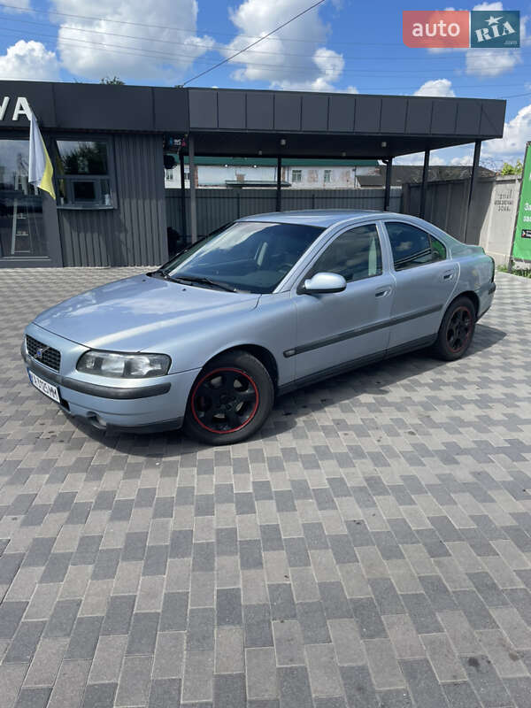 2001 volvo s60