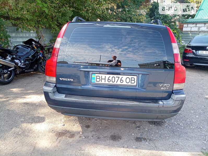 2000 volvo v70