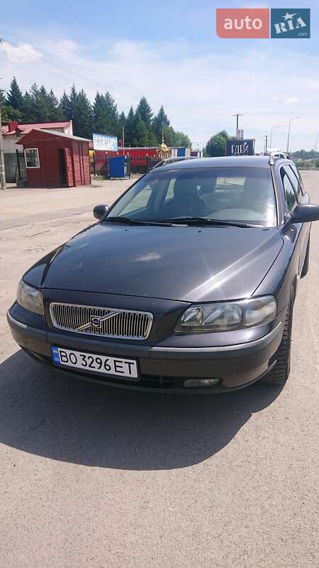 2000 volvo v70