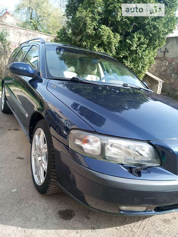 2002 volvo v70