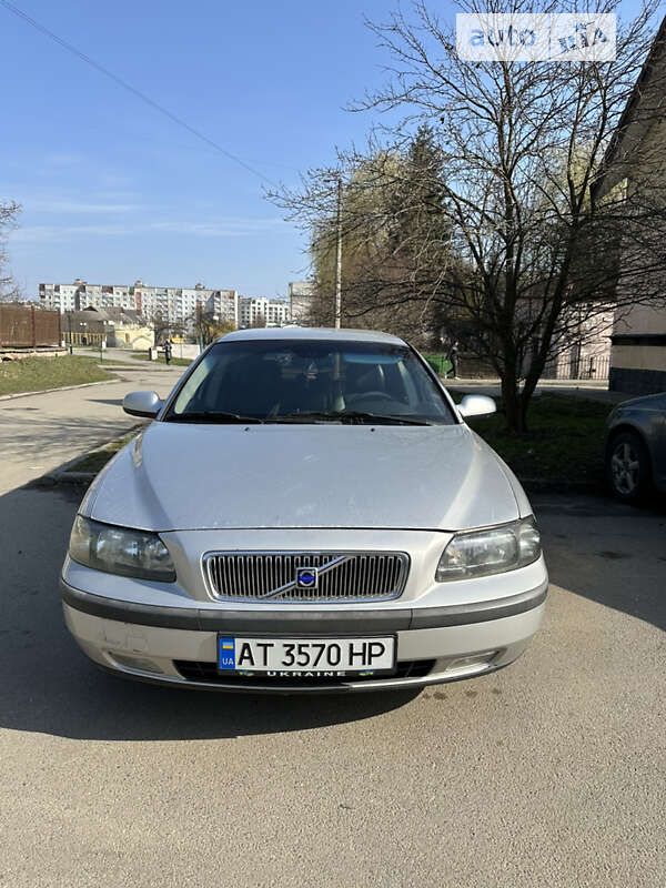2002 volvo v70