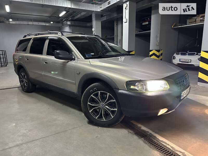 2004 volvo xc70
