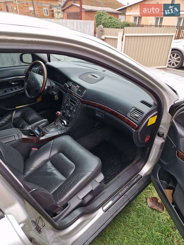 2000 volvo s80