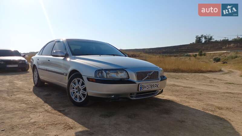 2001 volvo s80