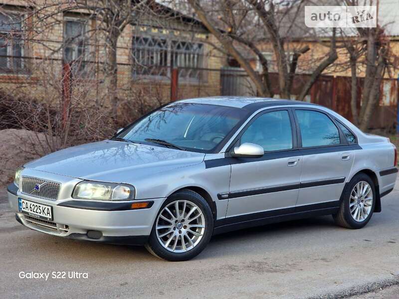 2001 volvo s80