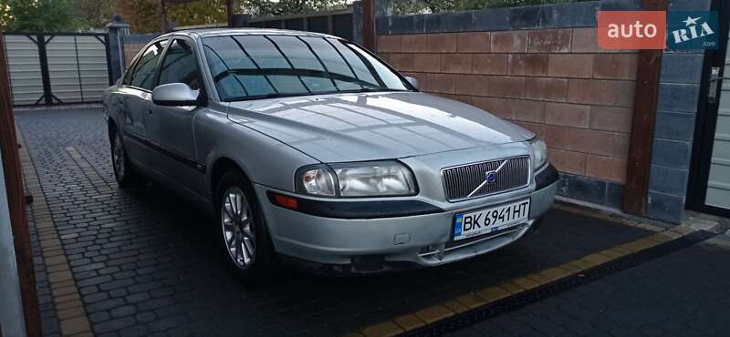 1999 volvo s80